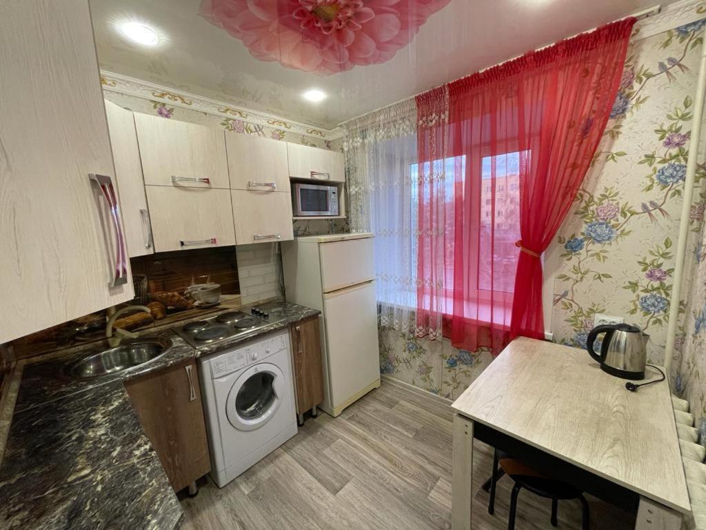 Лермонтова 91 Apartment Pavlodar Exterior foto
